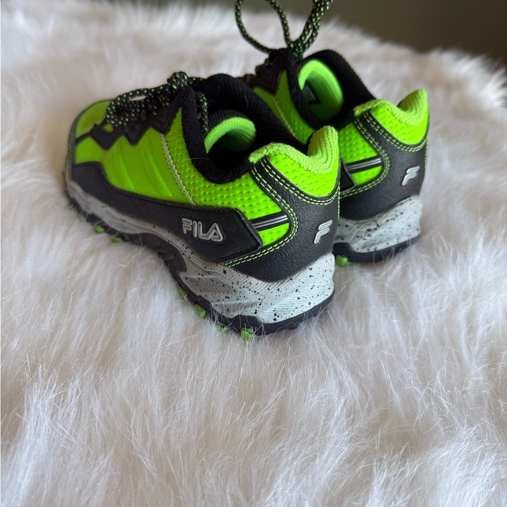 Fila Kids' Neon Green and Gray Sneakers